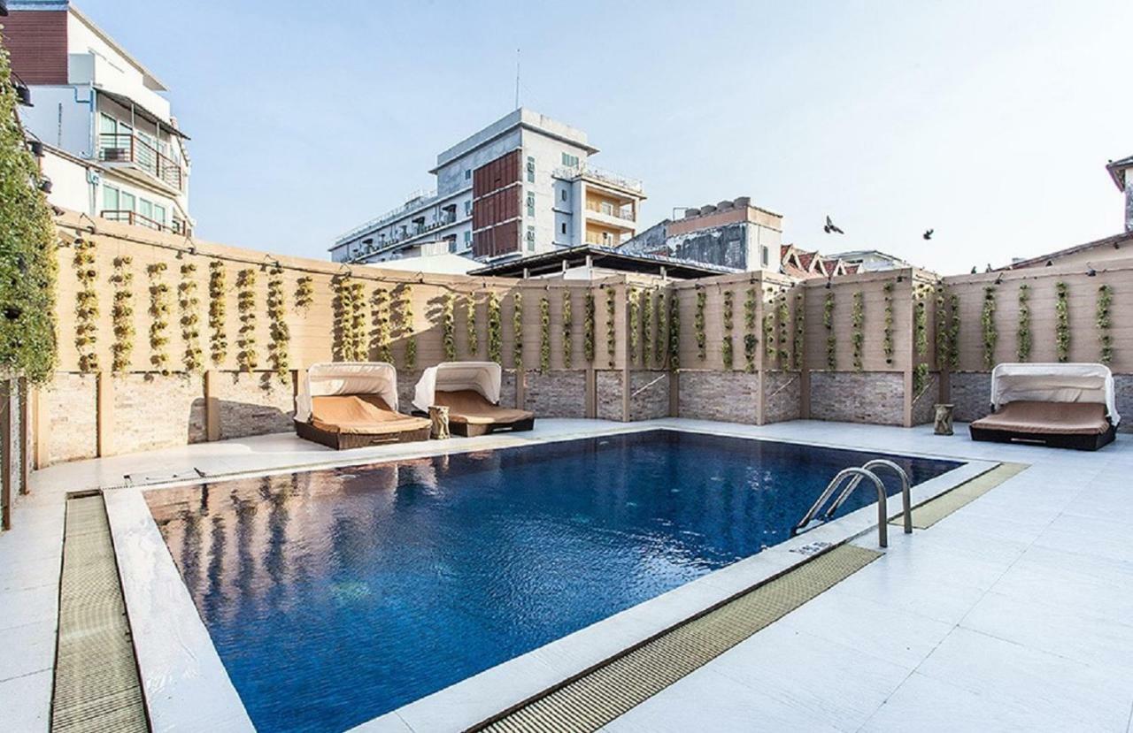 Patong Heritage Apartment By Alexanders Exterior foto